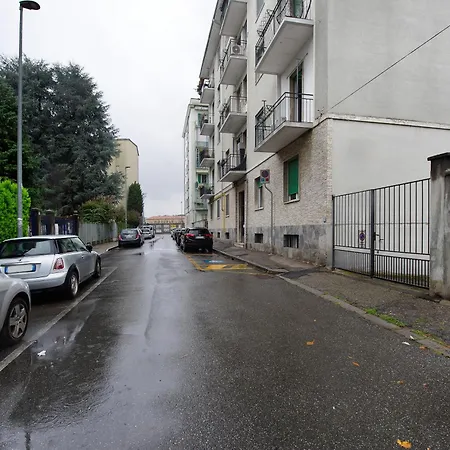 Alesa Apartment Vercelli